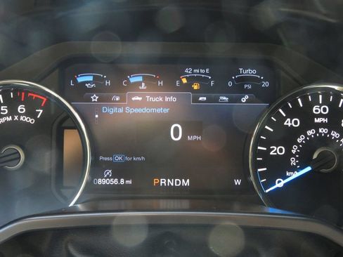Used 2017 Ford F150 King Ranch w/ Equipment Group 601A Luxury AWD/4WD image 20
