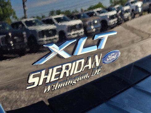 Used 2023 Ford Explorer XLT w/ Equipment Group 202A AWD/4WD image 33