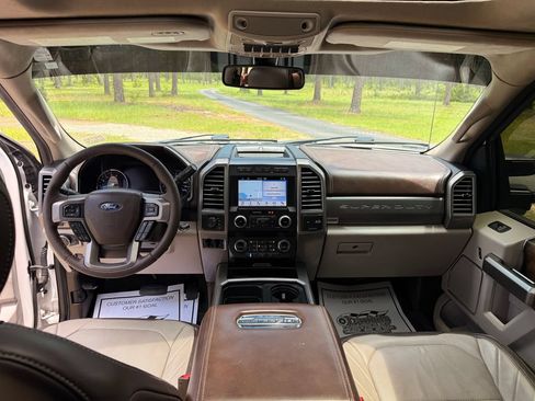 Used 2019 Ford F450 Limited AWD/4WD image 14