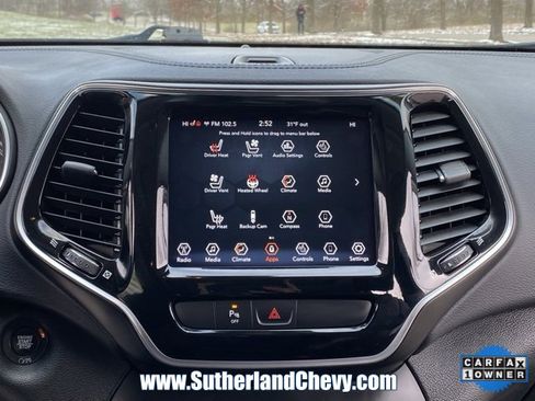 Used 2020 Jeep Cherokee Limited w/ Luxury Group image 25