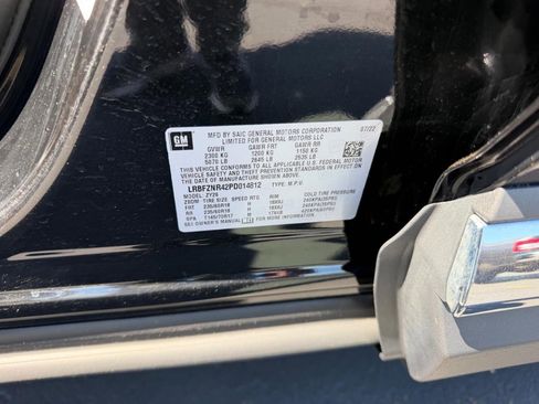 Used 2023 Buick Envision Essence FWD image 24
