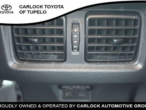 Used 2025 Toyota Camry SE FWD image 36