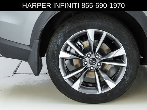 Used 2023 INFINITI QX60 Luxe w/ Performance Audio Package FWD image 14