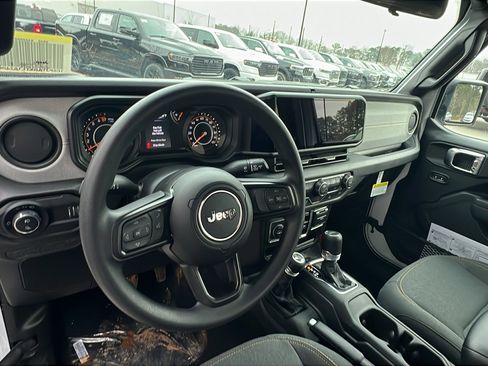 New 2026 Jeep Gladiator Sport image 20