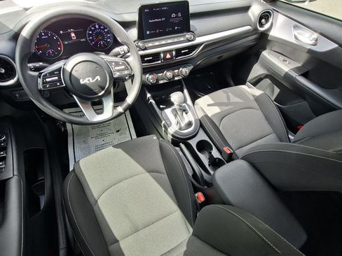 Used 2024 Kia Forte LXS FWD image 19