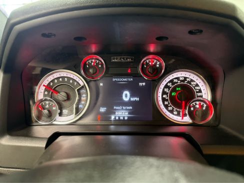 Used 2023 RAM 1500 Warlock AWD/4WD image 27