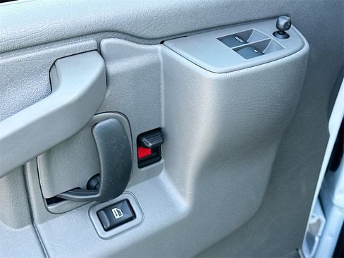New 2025 Chevrolet Express 2500 w/ Communications Package image 12
