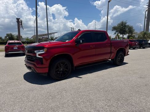 Certified 2024 Chevrolet Silverado 1500 RST w/ Convenience Package II AWD/4WD image 11