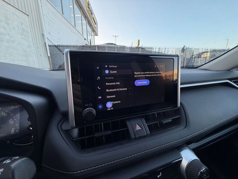 Used 2025 Toyota RAV4 XLE w/ Convenience Package image 20