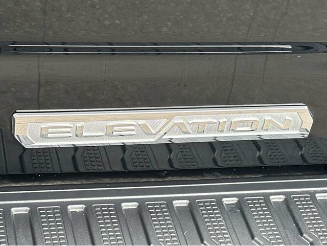 Used 2025 GMC Sierra 1500 Elevation w/ X31 Off-Road Package AWD/4WD image 13