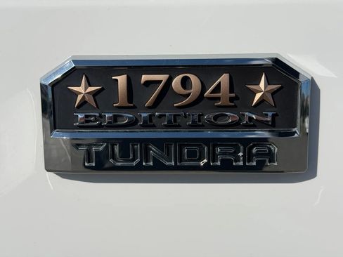 Used 2019 Toyota Tundra 1794 Edition image 12