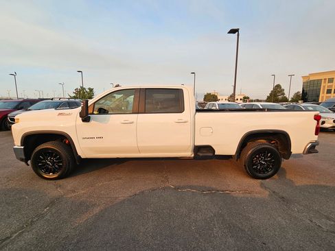 Used 2022 Chevrolet Silverado 3500 LT w/ Convenience Package AWD/4WD image 10