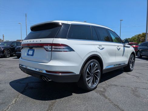 New 2026 Lincoln Aviator Reserve AWD/4WD image 4
