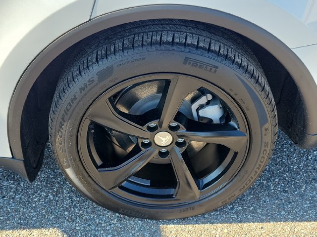 Used 2026 Tesla Model Y Long Range RWD image 7
