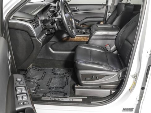 Used 2018 Chevrolet Tahoe LT AWD/4WD image 21
