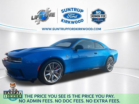 Used 2025 Dodge Charger Daytona Scat Pack w/ Track Pack AWD/4WD image 1