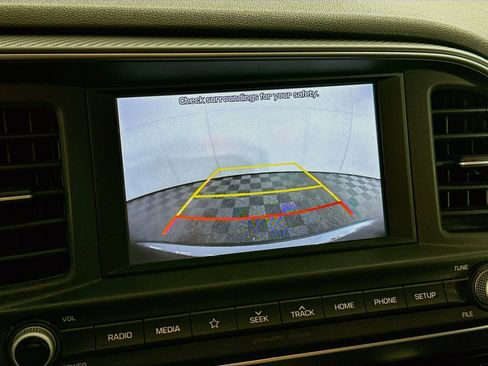 Used 2019 Hyundai Elantra Value Edition w/ Cargo Package FWD image 22
