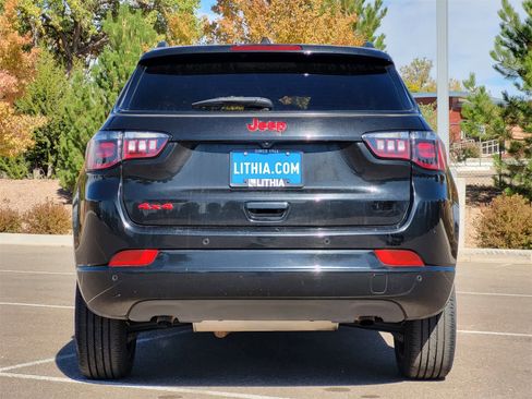 Used 2023 Jeep Compass Limited image 6