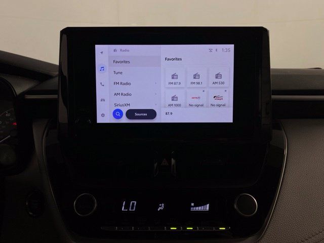 Used 2025 Toyota Corolla SE FWD image 21