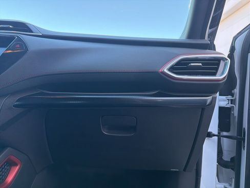 Used 2023 Chevrolet TrailBlazer RS w/ Sun and Liftgate Package image 20