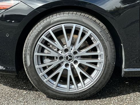 Used 2023 Mercedes-Benz CLA 250 image 24