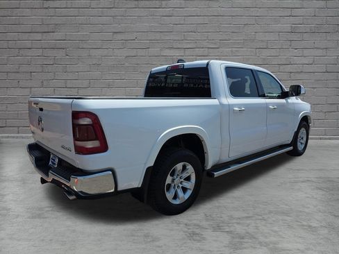Used 2019 RAM 1500 Laramie AWD/4WD image 10