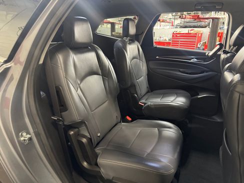Used 2018 Buick Enclave Essence w/ Trailering Package FWD image 17