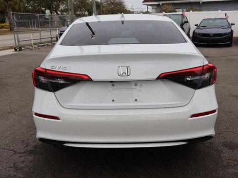 Used 2023 Honda Civic LX image 6