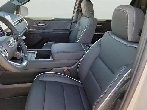 New 2026 GMC Sierra EV Elevation w/ LPO, Elevation Dark Package image 14