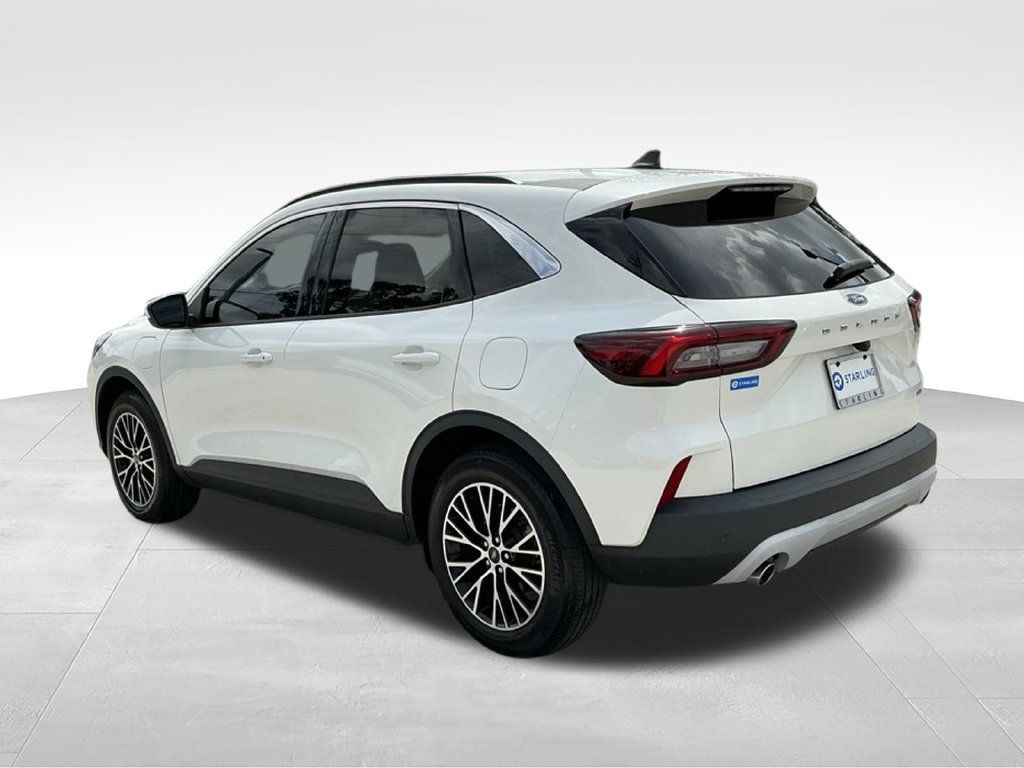 Certified 2023 Ford Escape SE FWD image 6