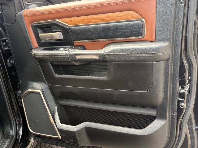Used 2019 RAM 3500 Limited AWD/4WD image 29
