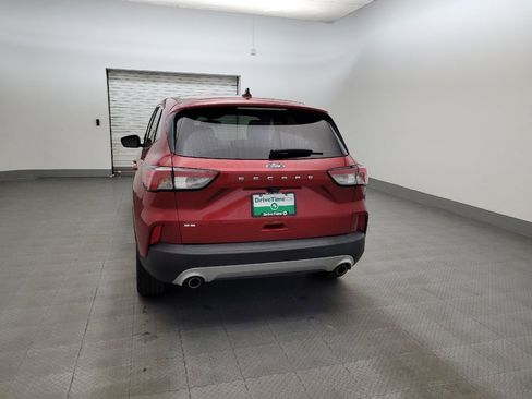 Used 2021 Ford Escape SE w/ Convenience Package FWD image 6