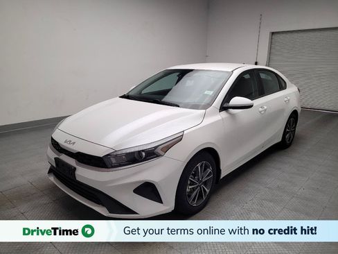 Used 2022 Kia Forte LXS FWD image 1