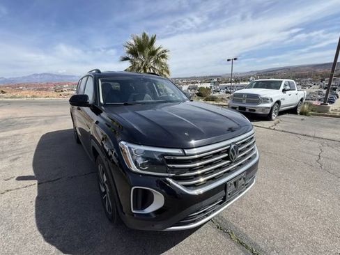 Used 2024 Volkswagen Atlas SE image 7