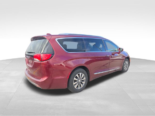 Used 2020 Chrysler Pacifica Touring-L Plus FWD image 9