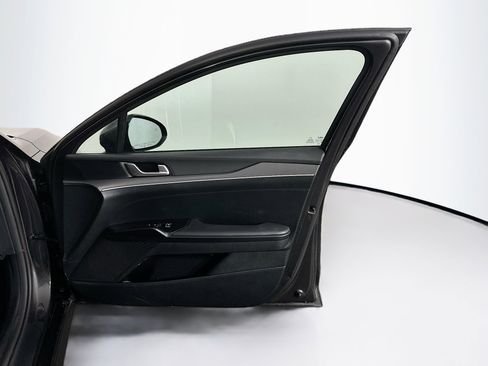 Used 2025 Kia K5 LXS image 32