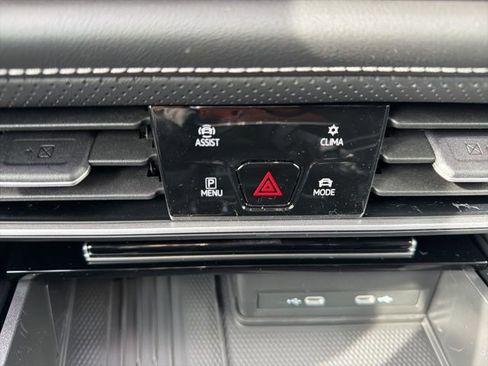 New 2026 Volkswagen Atlas SEL Premium R-Line AWD/4WD image 31