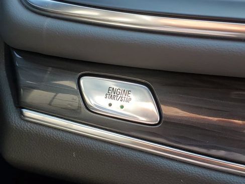 Used 2023 Buick Enclave Premium AWD/4WD image 25