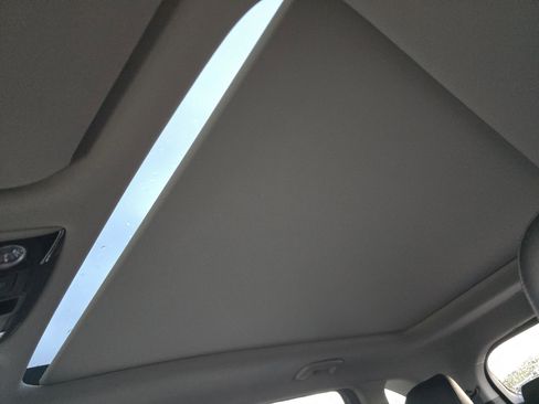 Used 2023 Kia Sorento X-Line EX image 24