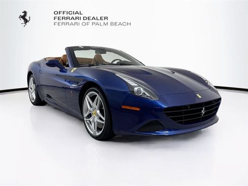 Certified 2015 Ferrari California T RWD image 1