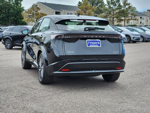 Used 2024 Nissan Ariya AWD image 5