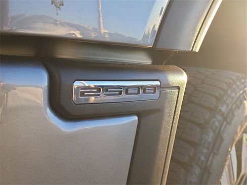 New 2026 GMC Sierra 2500 Denali w/ Denali Reserve Package image 12