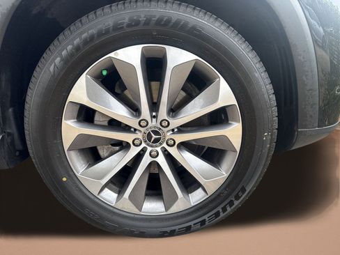 Used 2021 Mercedes-Benz GLE 350 4MATIC image 5