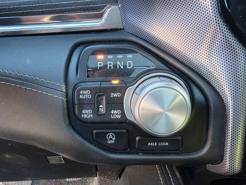 Used 2020 RAM 1500 Limited image 18