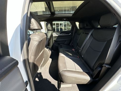 Used 2023 Cadillac XT5 Premium Luxury FWD image 54