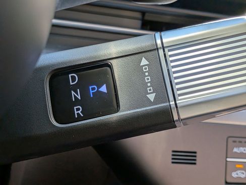 New 2026 Hyundai Kona SEL Premium AWD/4WD image 14