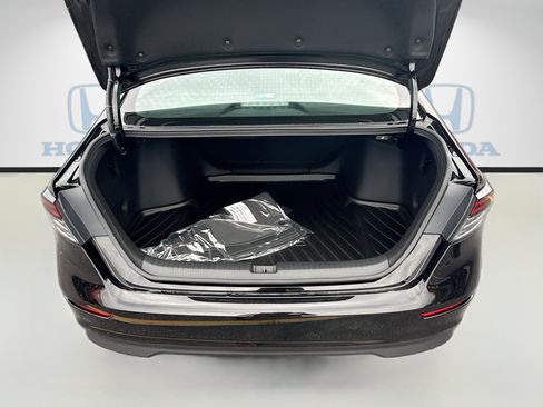 New 2026 Honda Accord LX image 21