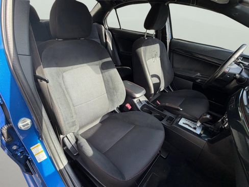 Used 2017 Mitsubishi Lancer ES FWD image 17