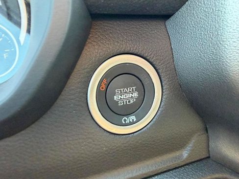 Used 2026 RAM 1500 Laramie AWD/4WD image 17