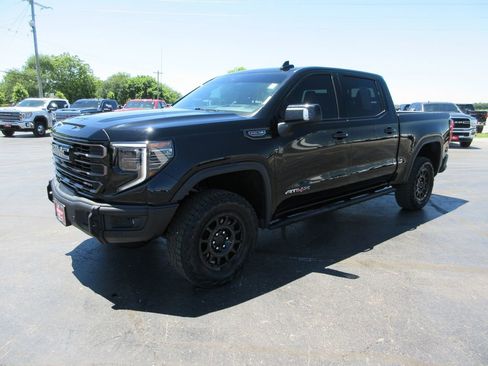 Certified 2023 GMC Sierra 1500 AT4X w/ AT4X AEV Edition AWD/4WD image 12